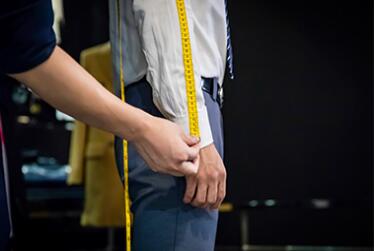 在深圳不同季節(jié)西服定制顏色技巧如何進(jìn)行搭
